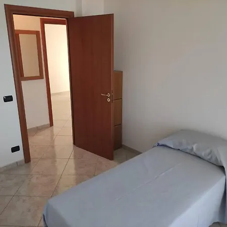 Casa Vacanze Magnolia スカンツァーノ・イオーニコ